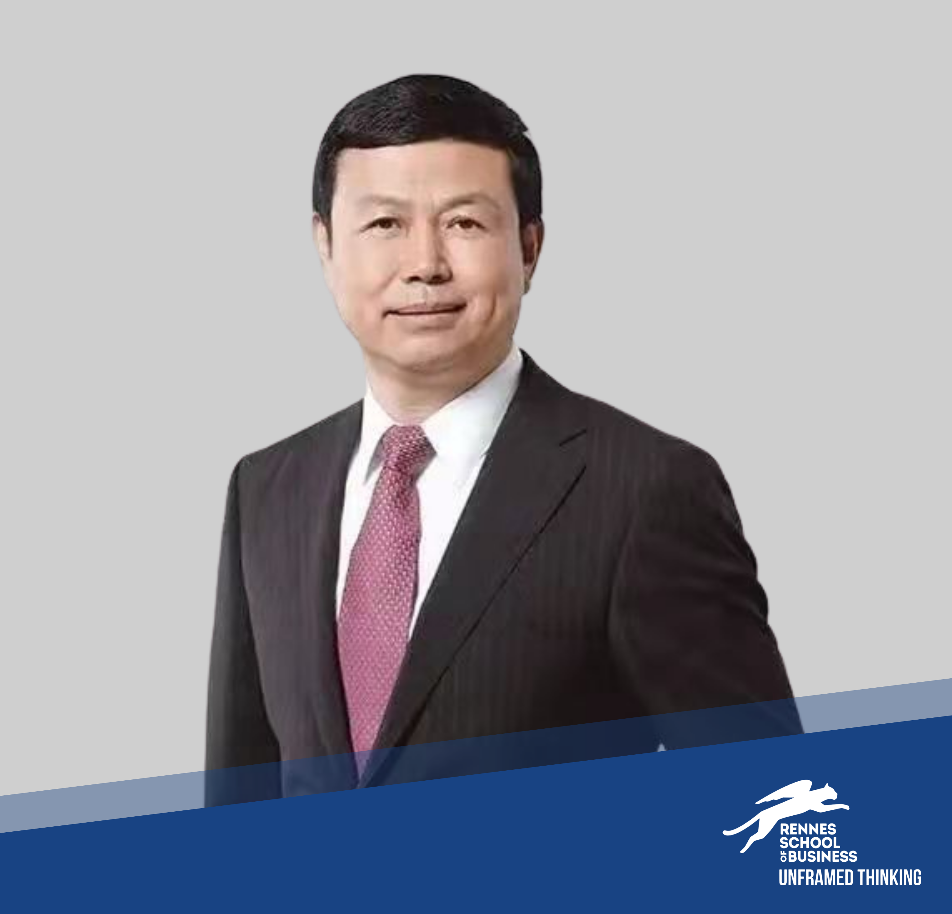 杨 杰