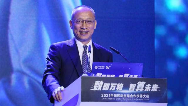 董 昕 | 国家广播电视总局副局长、党组成员